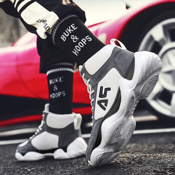 kachie男士白灰單鞋 42