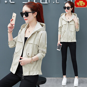 時(shí)尚短外套，微胖女孩的穿搭利器