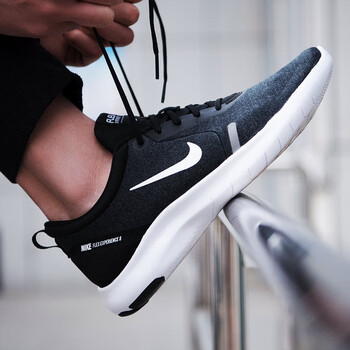 耐克（NIKE）跑步鞋AJ5900-013 40
