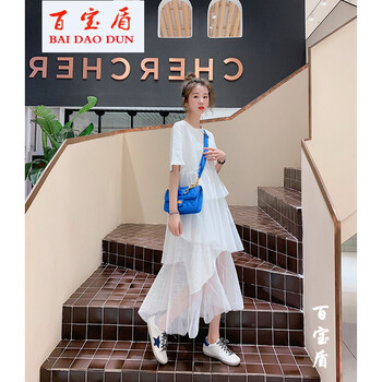 優(yōu)雅蕾絲裙，讓你穿出迷人身姿
