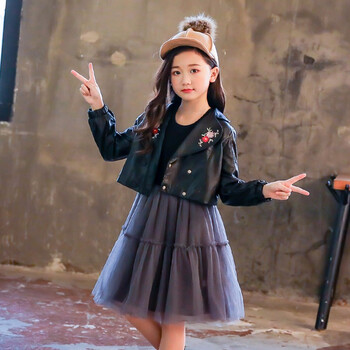 春秋皮衣女