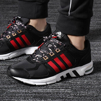 阿迪達斯（adidas）跑步鞋B96535 39