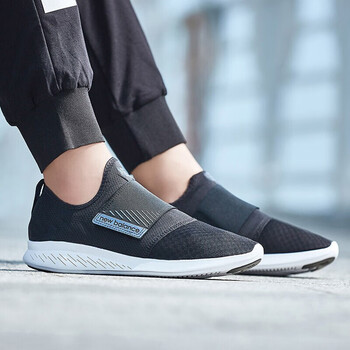 NEW BALANCE跑步鞋MCSTALB4黑色 44，41，42，43