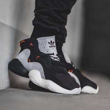 阿迪達(dá)斯（Adidas）籃球鞋18秋季新款黑白灰CQ0993  