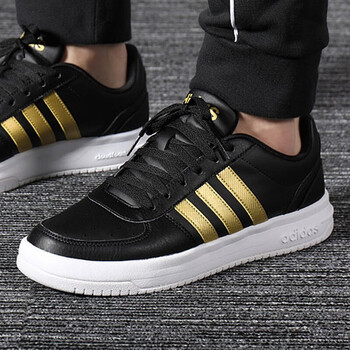 阿迪達斯（adidas）板鞋EE3826/黑金 