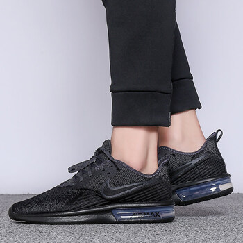 耐克（NIKE）跑步鞋AO4485-002 黑色 