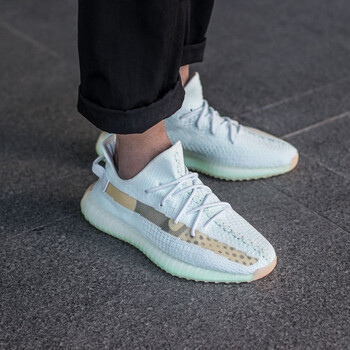 阿迪達(dá)斯（Adidas）跑步鞋EG7491（亞洲限定） 43