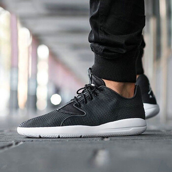 NIKE跑步鞋724010-010 41