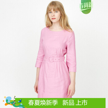時(shí)尚露肩裙，微胖妹子的穿搭利器