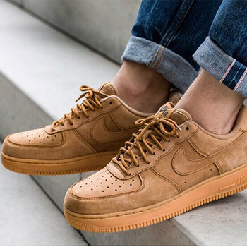 耐克（NIKE）板鞋AA4061-200/小麥色低幫 40