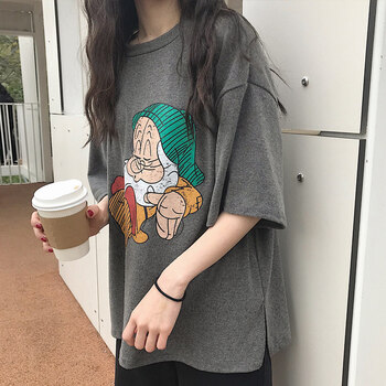百搭條紋長(zhǎng)袖襯衫，打造時(shí)尚女神