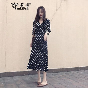 妍莉芬（yanlifen） 純色 開衩，波點 連衣裙