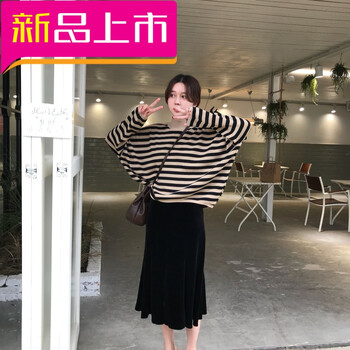 高腰短裙，微胖妹子的小心機(jī)！