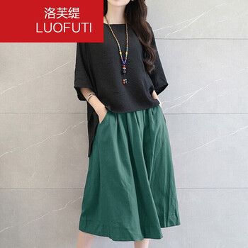 優(yōu)雅鏤空連衣裙，打造性感女人味