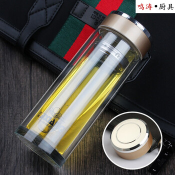白領(lǐng)愛(ài)喝茶，便攜水杯來(lái)助力