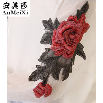 時(shí)尚純色外套，微胖妹子的福音