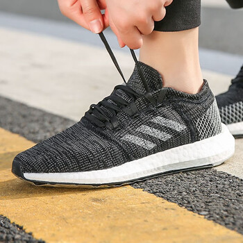 阿迪達斯（Adidas）跑步鞋BY1673 36，37，38.5，38，39，40，36.5