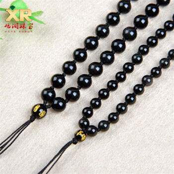 圓珠玉石項(xiàng)鏈