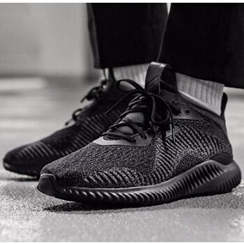 adidas 戶外鞋 男