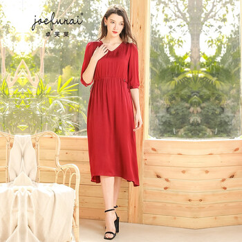 卓芙萊（JOEFURAI） 純色 抽繩 連衣裙