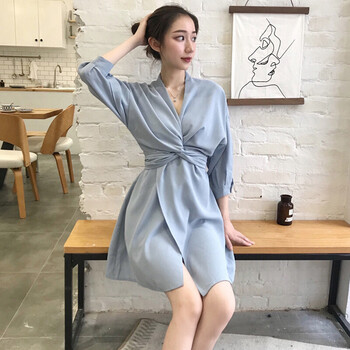 純色系吊帶裙，讓你告別微胖界