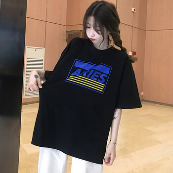 寬松印花短袖，讓你賺足回頭率