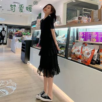 可愛媛 純色 不規(guī)則，立體裁剪 連衣裙