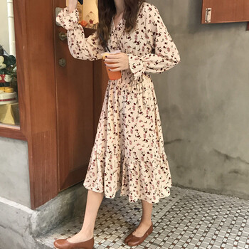 性感吊帶裙，讓你變身浪漫女神