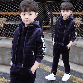 潮棉衣男童