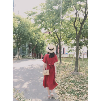 酷梵?。↘UFANXI） 純色 紐扣，綁帶 連衣裙