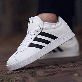 阿迪達(dá)斯（Adidas）跑步鞋DA9868 