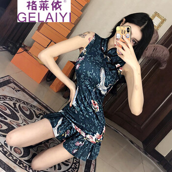 復(fù)古長(zhǎng)裙，拯救你的臉
