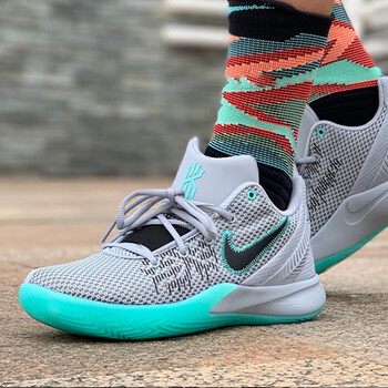 耐克（NIKE）籃球鞋AO4438-003 歐文5簡版實(shí)戰(zhàn) 42