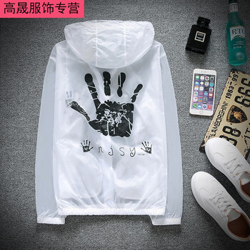 寬松短款連衣裙，時(shí)髦又減齡