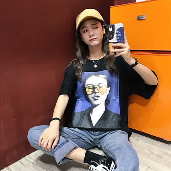 百搭小白鞋，打造清新少女風(fēng)