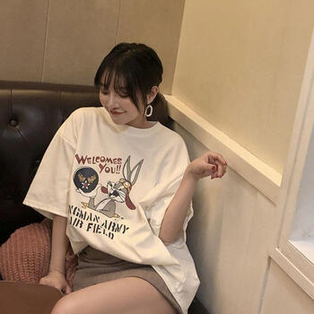 清爽百搭短袖，打造優(yōu)雅小仙女