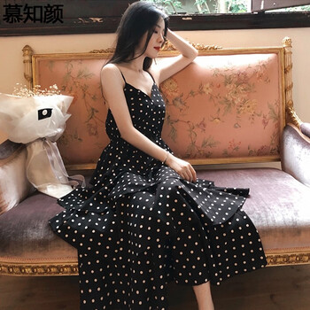 慕知顏 圓點(diǎn)  連衣裙