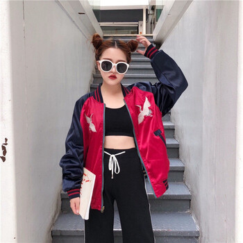 時尚牛仔夾克，打造優(yōu)雅小仙女