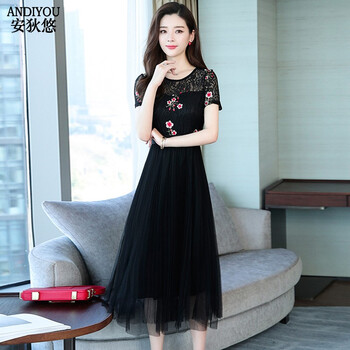 安狄悠（ANDIYOU） 純色 紐扣 連衣裙