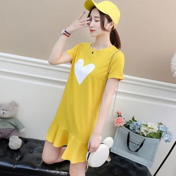 氣質(zhì)優(yōu)雅，喇叭袖連衣裙來(lái)拯救你