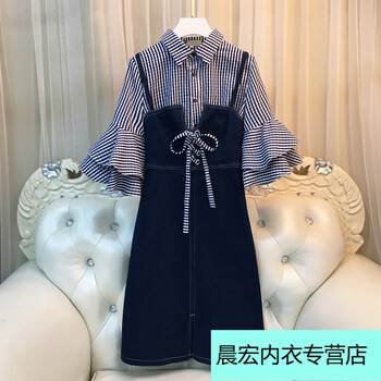 氣質純色連衣裙，打造優(yōu)雅女神范