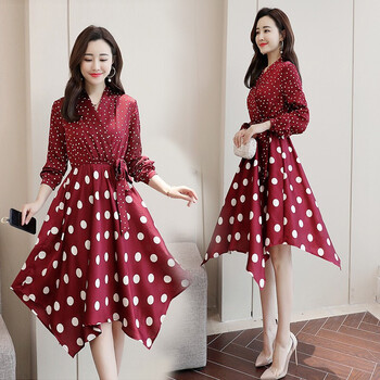 減齡小白連衣裙，打造優(yōu)雅女神