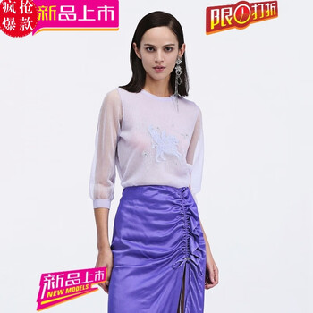 純色長袖襯衫，打造優(yōu)雅女神