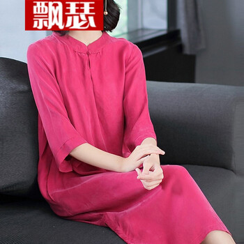 圓領(lǐng)連衣裙，打造夏日清涼小身材