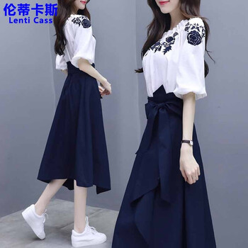 小香風(fēng)連衣裙，打造浪漫女神范