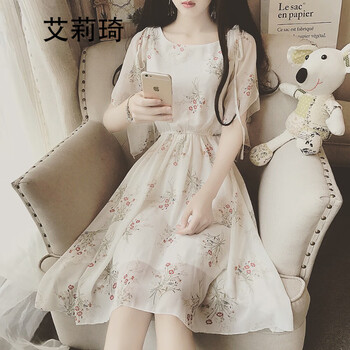 優(yōu)雅蕾絲裙，打造清爽女神