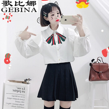 修身連衣裙，打造甜美少女感