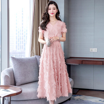 優(yōu)雅蕾絲連衣裙，打造夏日小仙女
