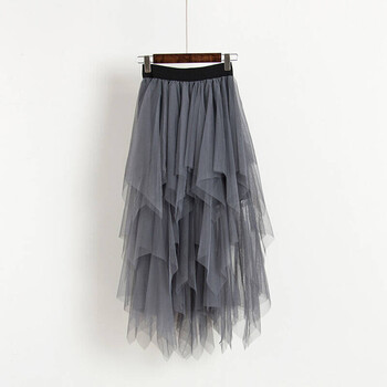 性感半身短裙，打造優(yōu)雅小仙女