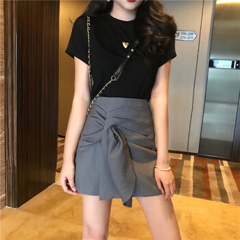 檸檬魚（Lemon Fish） 褶皺，貼布 短袖 T恤 女 